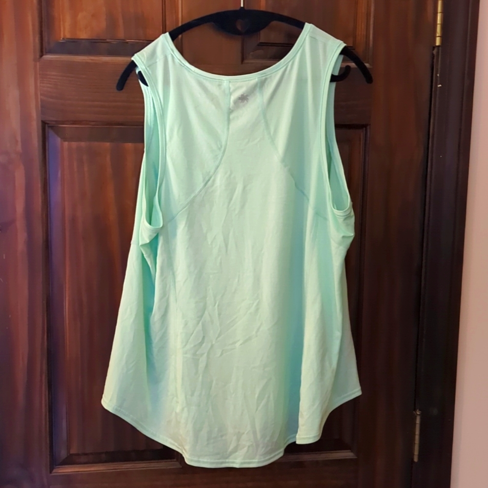 Workout Tank - Picture 2 of 3